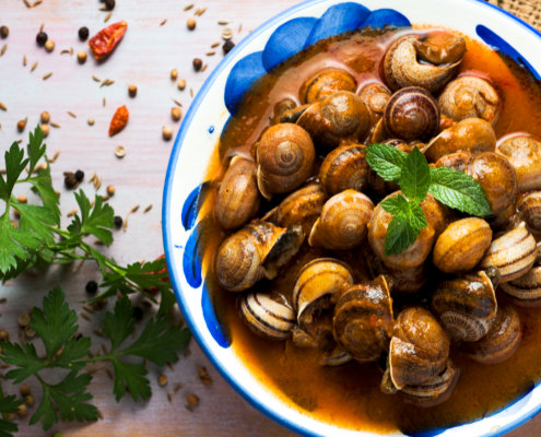 caracoles en salsa